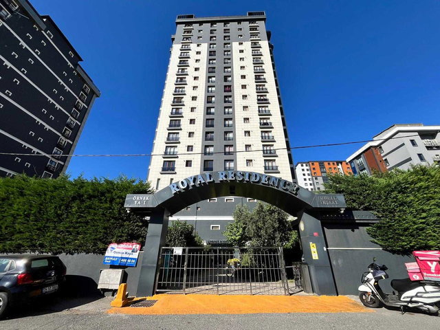 REMAX OSMAN KAYA ROYAL RESIDENCE 2+1 BALKONLU BOŞ DAIRE 110M2