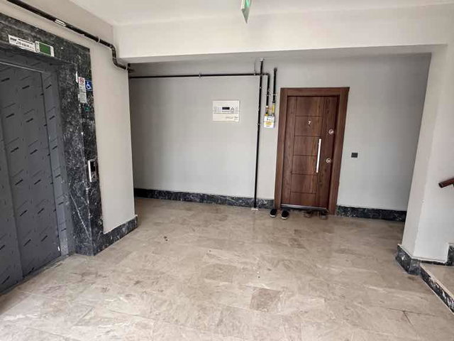 İZMİT SEKBANLI TOKİ’DE SIFIR 3+1 ARA KAT DAİRE