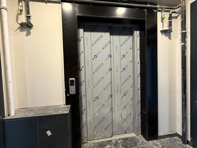 FENERYOLU ÖZGÜRLÜK PARKINA KOMŞU BALKONLU 2+1 SATILIK DAIRE