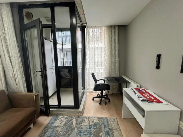 DÜZCE MERKEZ ORHANGAZİ’DE EŞYALI 1+1 KİRALIK DAİRE | BALKONLU, DOĞALGAZ KOMBİLİ