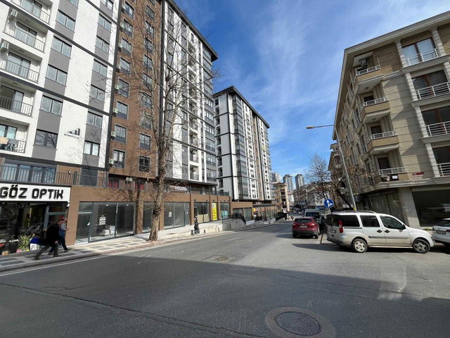 REMAX OSMAN ÜMRANIYE METRONOM'DA KIRALIK 2+1 SIFIR DAIRE (70M²)