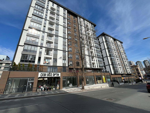 REMAX OSMAN ÜMRANIYE METRONOM'DA KIRALIK 2+1 SIFIR DAIRE (70M²)