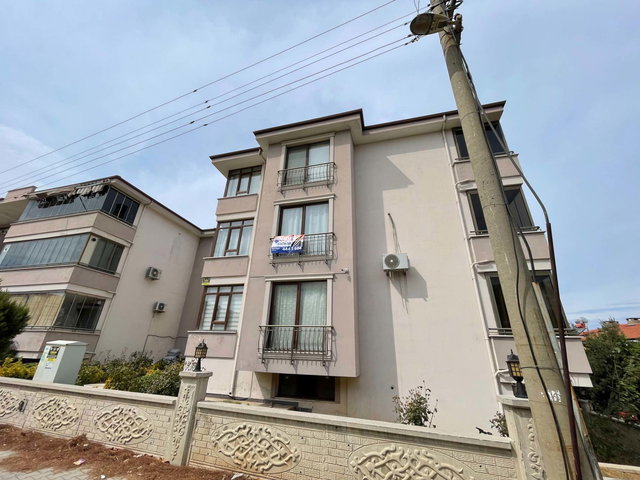 AYVALIK ALI ÇETINKAYA MAHALLESINDE SATILIK 2+1 DAIRE