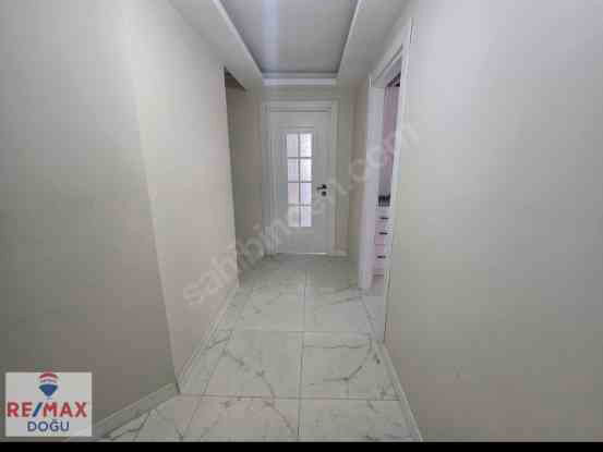 REMAX DOĞU'DAN AHMET AYTAR MEYDANINDA FIRSAT 3+1 SATILIK DAİRE