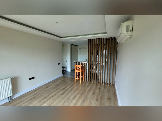 TEM POİNT SİTESİNDE BAHÇE KATI DAİRE