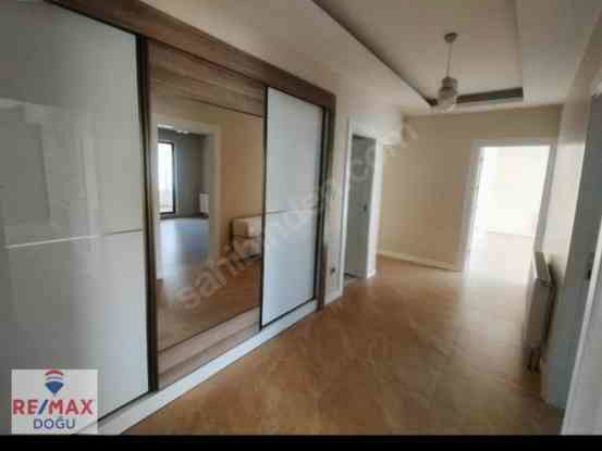 REMAX DOĞU'DAN CUMHURİYET MAH. LÜKS SATILIK 4+1 DAİRE
