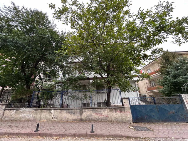 KEÇİÖREN ŞEVKAT MAHALLESİNDE 3+1 KİRALIK FIRSAT DAİRE