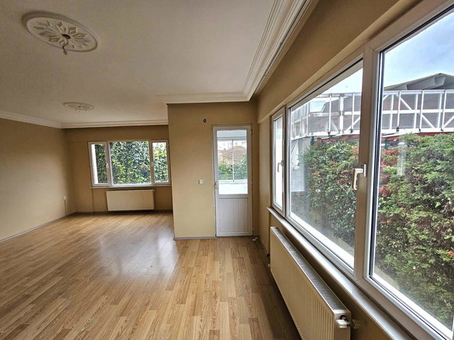 ÇEKMEKÖY PARADISE CITY DE 3+1 KIRALIK  DAIRE