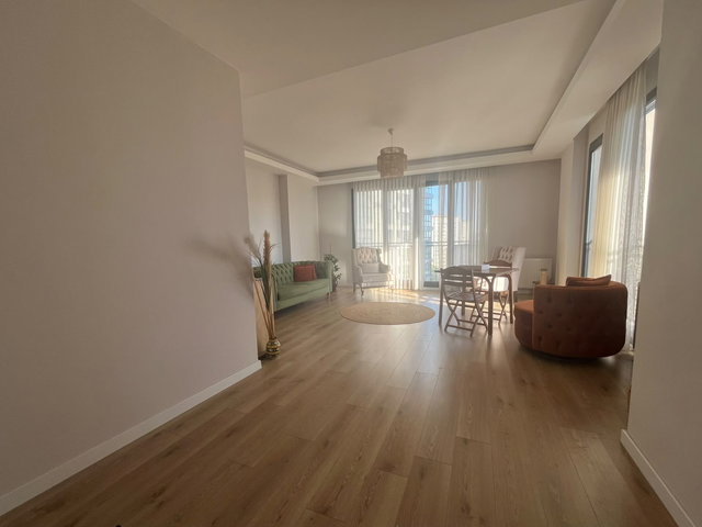 KOZYATAĞI KOZZY AVM YANINDA YENİ KİRALIK DAİRE