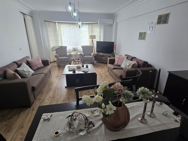 REMAX HÜRDEN SERDİVAN BAHÇELİEVLER'DE KİRALIK DUBLEKS VİLLA