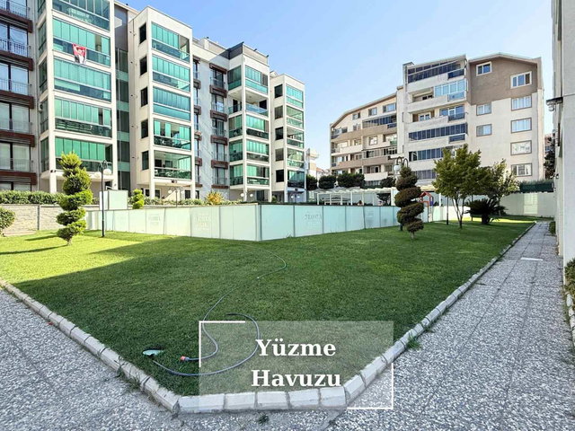 REMAX BEYAZ GEÇİTTE HAVUZLU SİTE İÇİNDE 3+1 BAKIMLI LÜKS DAİRE