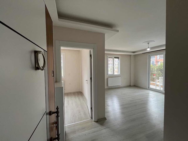 ÇOLAK IBRAHIM BEY MAHALLESI SITE IÇERISINDE BAHÇE KULLANIMLI 2+1 KIRALIK DAİRE