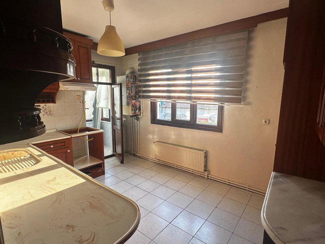 ÇENGELKÖY’DE  3+1 | 125 M² BRÜT | BALKONLU | BOŞ KİRALIK DAİRE