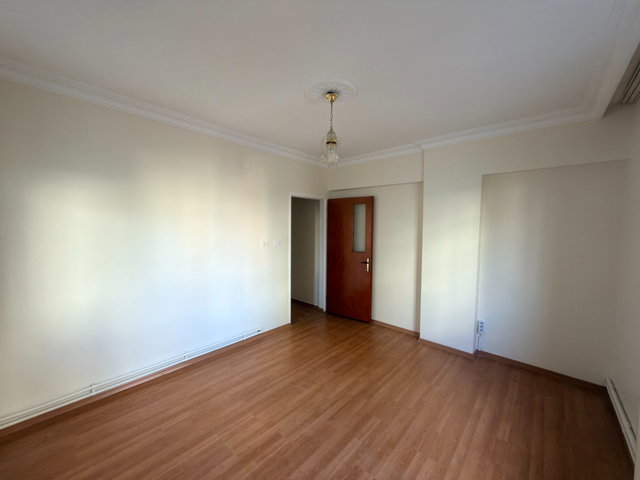 SİNCAN MAREŞAL ÇAKMAK’TA UYGUN FİYATA  3+1 KİRALIK DAİRE