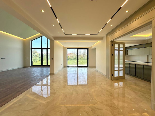 GÖLBAŞI BALLIKPINAR AYKACH KONAKLARI 6+1 400M2 VİLLA