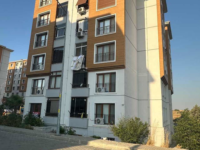 TİRE TOKİ YENİ ETAPTA GİRİŞ KATTA SATILIK 2+1