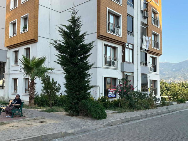 TİRE TOKİ YENİ ETAPTA GİRİŞ KATTA SATILIK 2+1