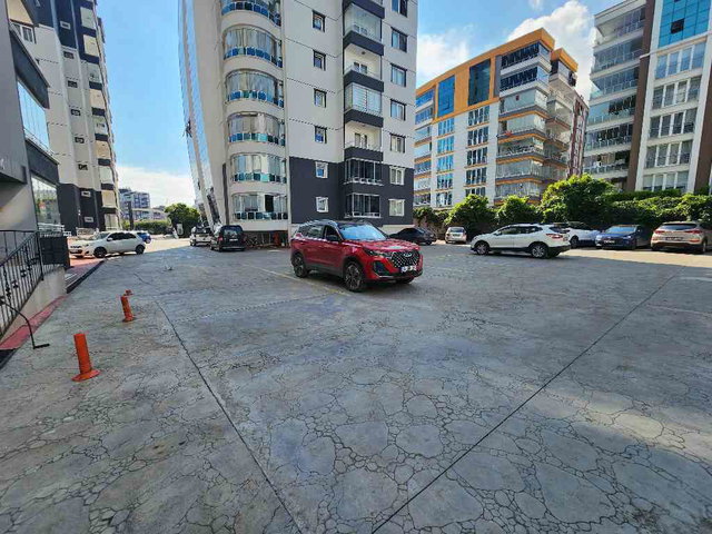 RE/MAX CAN ÖZKOKU'DAN ATAKENT LAVİNİA SİTESİNDE KİRALIK 3+1