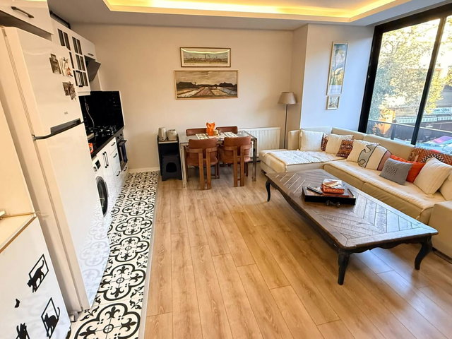 BEŞÇEŞMELERDE YENİ BİNADA GENİŞ VE FERAH NET 52 M2 SATILIK 1+1 DAİRE