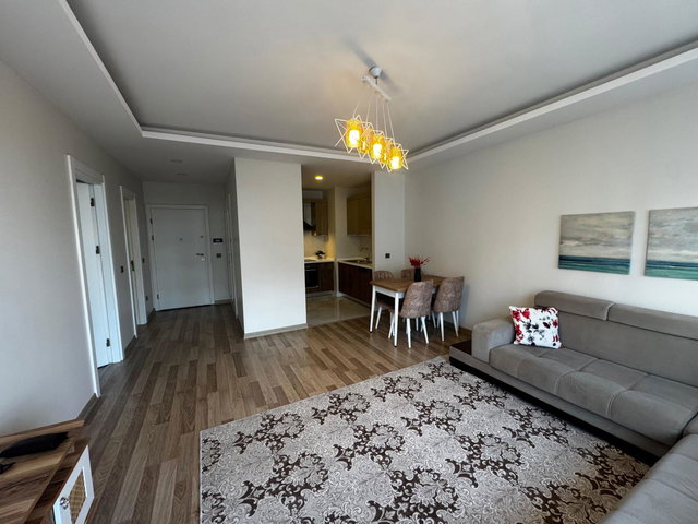 AVCILAR REFORM LIFE'TA METROBÜSE YAKIN, FULL EŞYALI VE DENIZ MANZARALI 1+1 KIRALIK