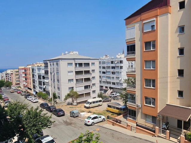 ALİAĞA KURTULUŞ’TA 3+1 | 120 M² BRÜT | 3. KAT | 3 CEPHELİ BALKONLU DAİRE