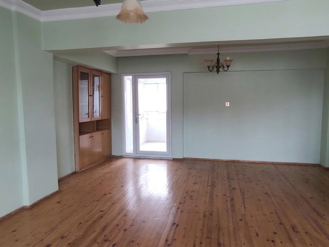 REMAX MODEL DEN SERVERGAZI BAŞAK HEYKELINE YAKIN  2+1 KIRALIK DAIRE