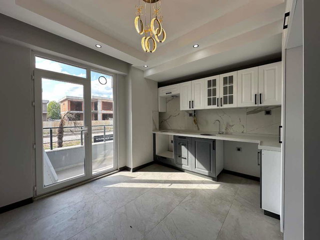 BAŞİSKELE PAŞADAĞ'DA BAHÇE KULLANIMLI SIFIR DAİRE