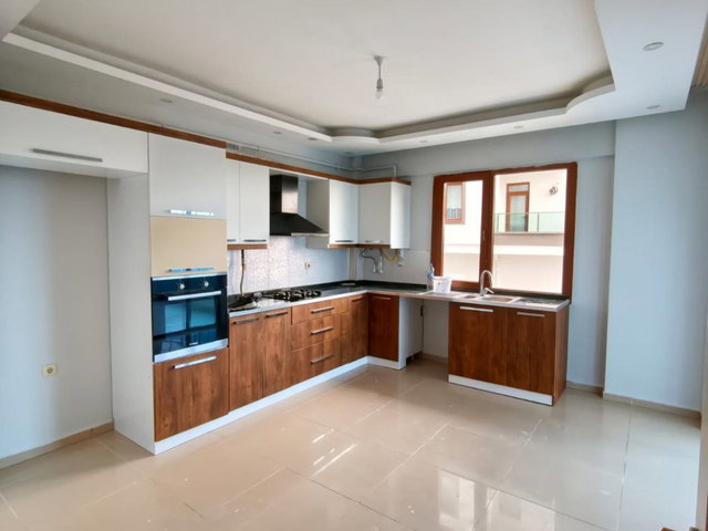 TECDE ANA CADDE ÜZERİNDE SATILIK 3+1 DAİRE