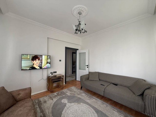 REMAX İLKE'DEN YILDIZKENT'TE 4+1 SATILIK DAİRE