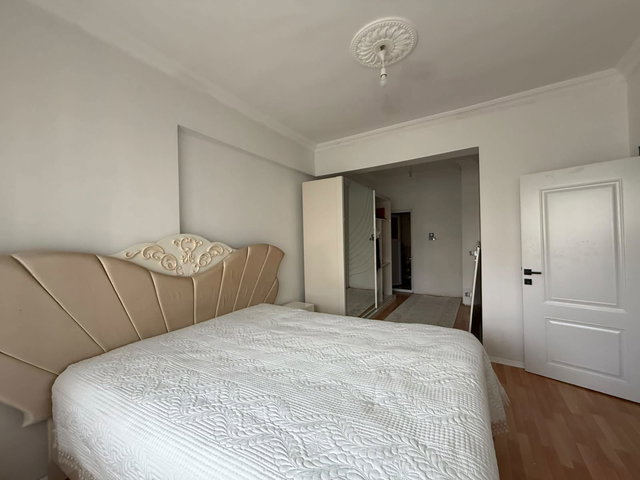 REMAX İLKE'DEN YILDIZKENT'TE 4+1 SATILIK DAİRE