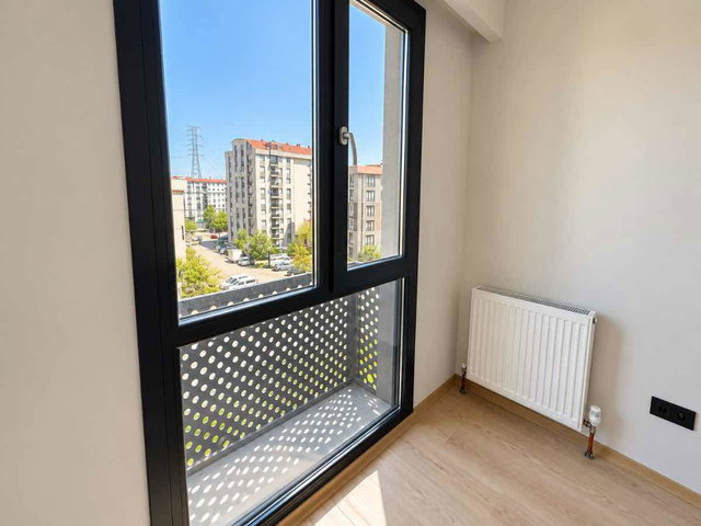 BURCU AYDENİZ RE/MAX'TAN OPTİMUM'DA KİRALIK 2+1 DAİRE
