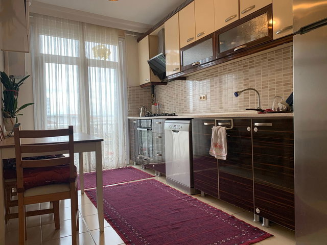 PENDİK KAYNARCA’DA 3+1 | 110 M² BRÜT | 5. KAT | BALKONLU | MERKEZİ ISITMA (PAY ÖLÇER)