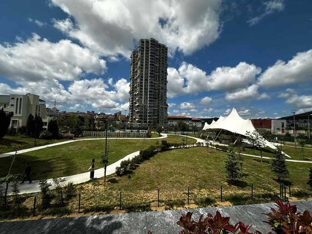 BURCU AYDENİZ RE/MAX'DAN | SİNPAŞ GÖKORMAN'DA SATILIK 3+1 DAİRE