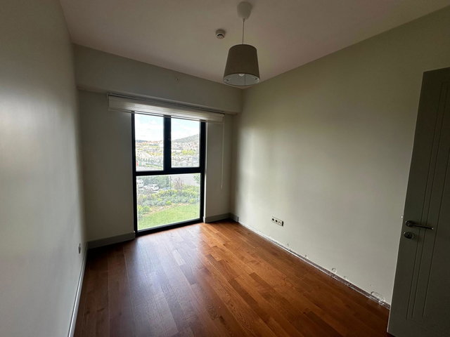 BURCU AYDENİZ RE/MAX'DAN | SİNPAŞ GÖKORMAN'DA SATILIK 3+1 DAİRE