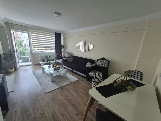 GEBZE MERKEZ'DE FUL+FUL EŞYALI ÖZEL DEKORASYONLU SATILIK 3+1 DAİRE