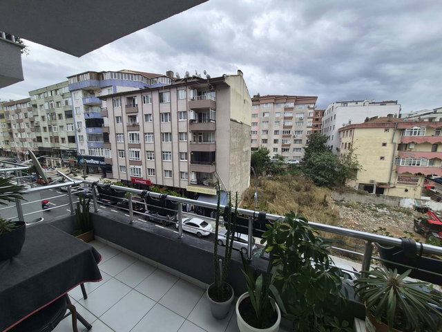 GEBZE MERKEZ'DE FUL+FUL EŞYALI ÖZEL DEKORASYONLU SATILIK 3+1 DAİRE
