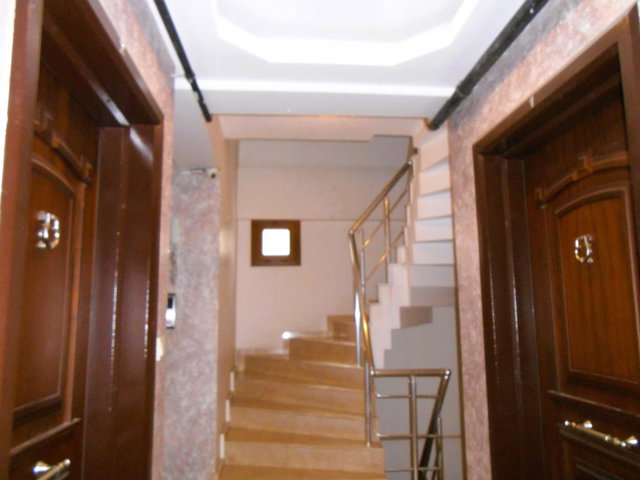 DEMIRKÖPRÜ IZBANA -ORDU CAD-CIHAT KORA LIS. YAKIN KIRALIK 2+1 DAIRE