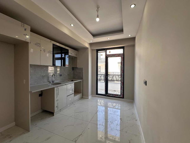 KARTEPE ATAEVLER'DE SIFIR 2+1 KİRALIK ÇATI DUBLEKS DAİRE