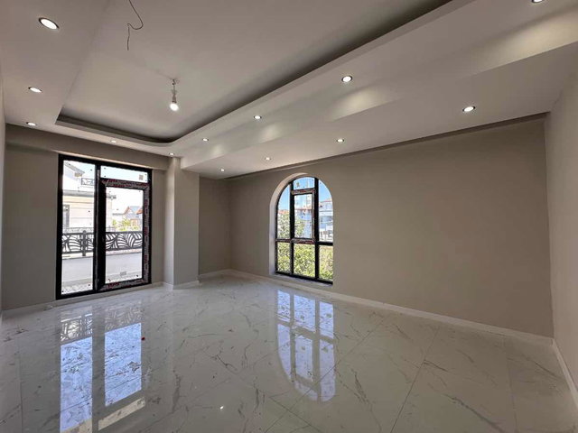 KARTEPE ATAEVLER'DE SIFIR 2+1 KİRALIK ÇATI DUBLEKS DAİRE