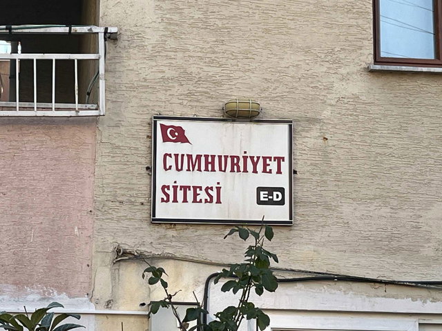 REMAXÇAKRA ÖMER ONAYCI / DEVLET HAST. YAKINI ASANSÖRLÜ 2+1 DAIRE