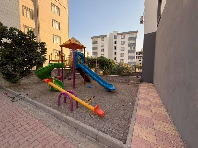 RE/MAX EDE' DEN YUNUS EMRE MAH 3+1 SATILIK DAİRE