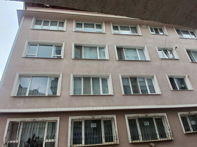 REMAX AREA UMURBEY MAHALLESİ 3+1 ARA KAT KİRALIK DAİRE