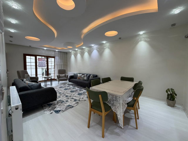 REMAX EDE'DEN SATILIK 2 KATLI BAKIMLI MÜSTAKİL EV
