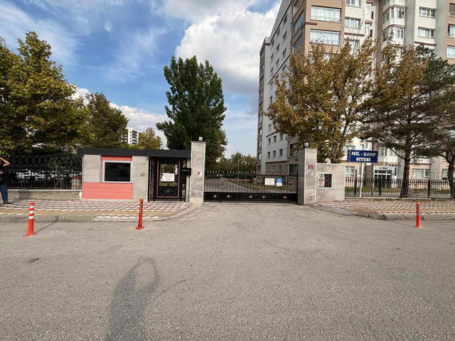 ERYAMAN METROMALL KARŞISI, METROYA YAKIN 2+1 SATILIK DAIRE