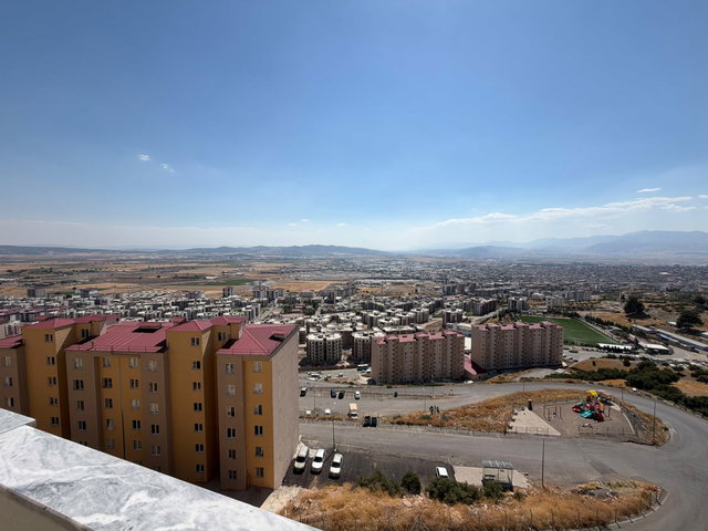 RE/MAX EDE'DEN YILDIZ KENT SİTESİNDE 3+1 KİRALIK DAİRE
