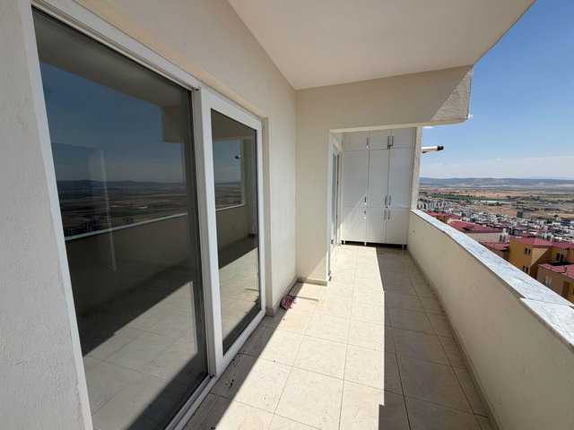 RE/MAX EDE'DEN YILDIZ KENT SİTESİNDE 3+1 KİRALIK DAİRE