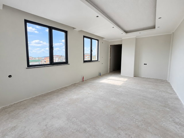 ÇAYIROVA İNÖNÜ’DE DENİZ MANZARALI ASANSÖRLÜ LÜSK 2+1 DAİRE