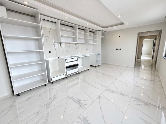 ÇAYIROVA İNÖNÜ’DE DENİZ MANZARALI ASANSÖRLÜ LÜSK 2+1 DAİRE
