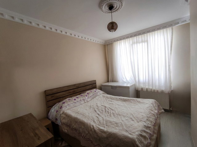 AVCILAR MERKEZ’DE ASANSÖRLÜ BİNADA ACİL SATILIK 2 + 1 DAŞRE