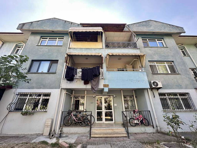 KARTEPENİN EN ÇOK TERCİH EDİLEN BÖLGESİNDE 

3+1 İÇİ YAPILI SATILIK DAİRE
